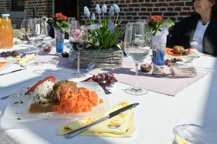 Table d'h&ocirc;tes : r&eacute;glementation et conseils